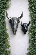 🐂 

Tête de taureau en acier – Grand modèle